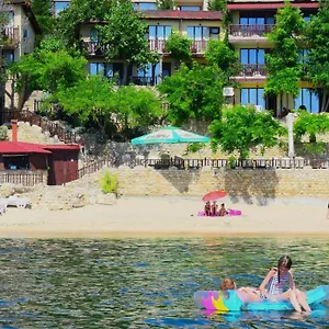 3* Otel Morski Briag
